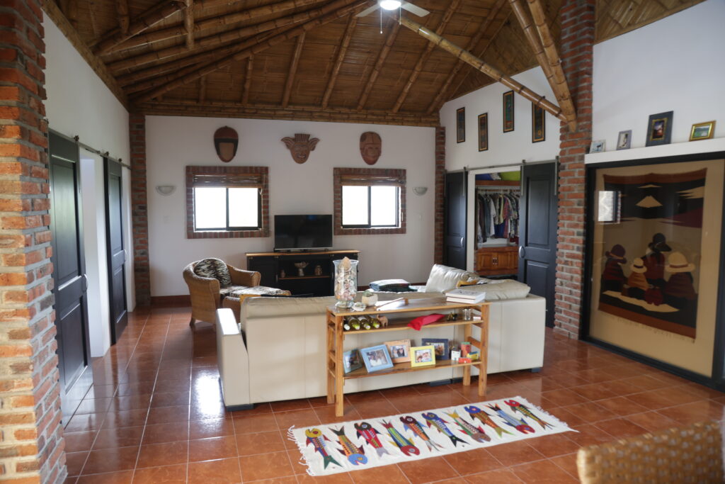 Main house: main living area looking towards the living room